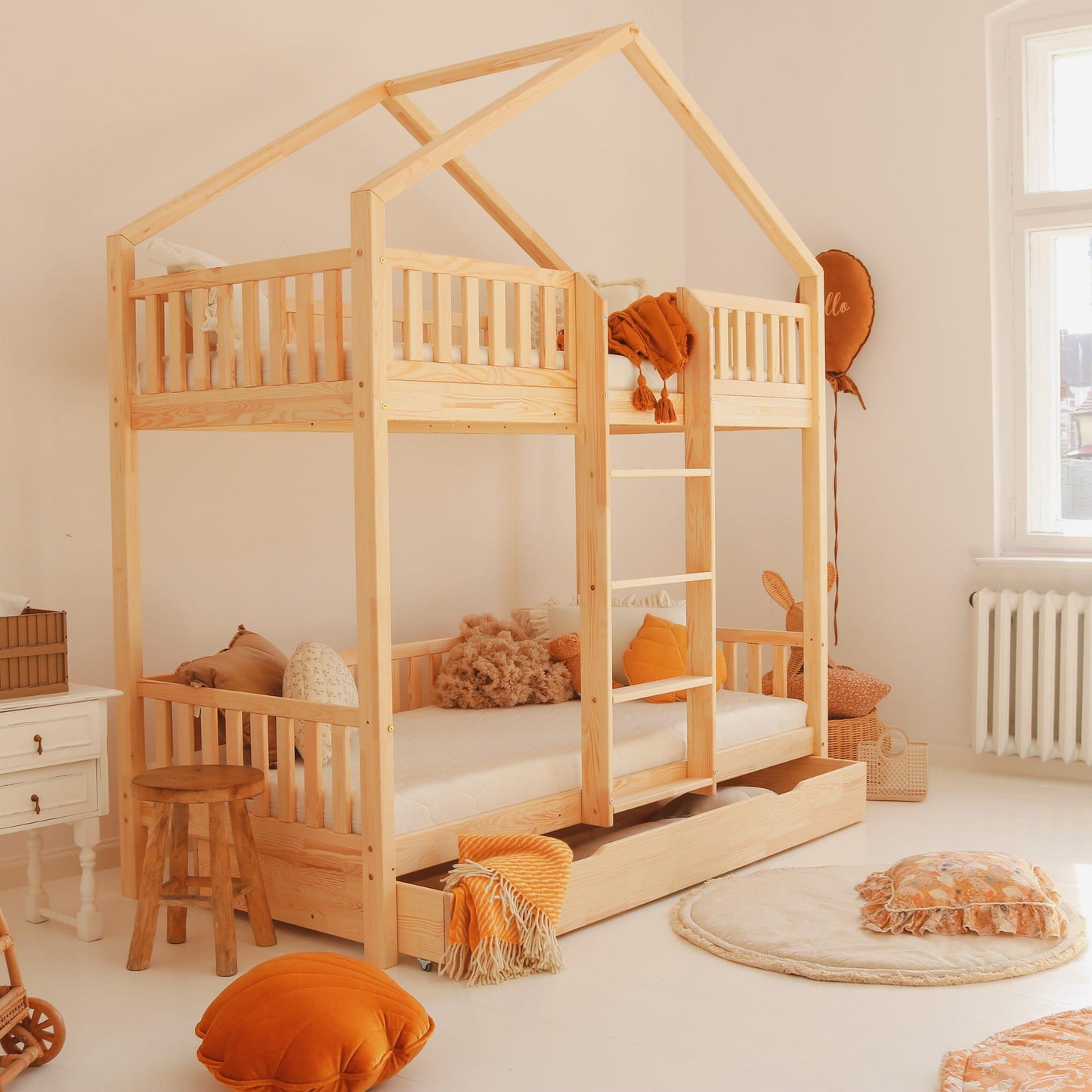 Κουκέτα σπιτάκι Housebed Plus με πλακέ κάγκελο με συρτάρι 190χ90 φυσικό (Δώρο 10% έκπτωση στο Στρώμα)