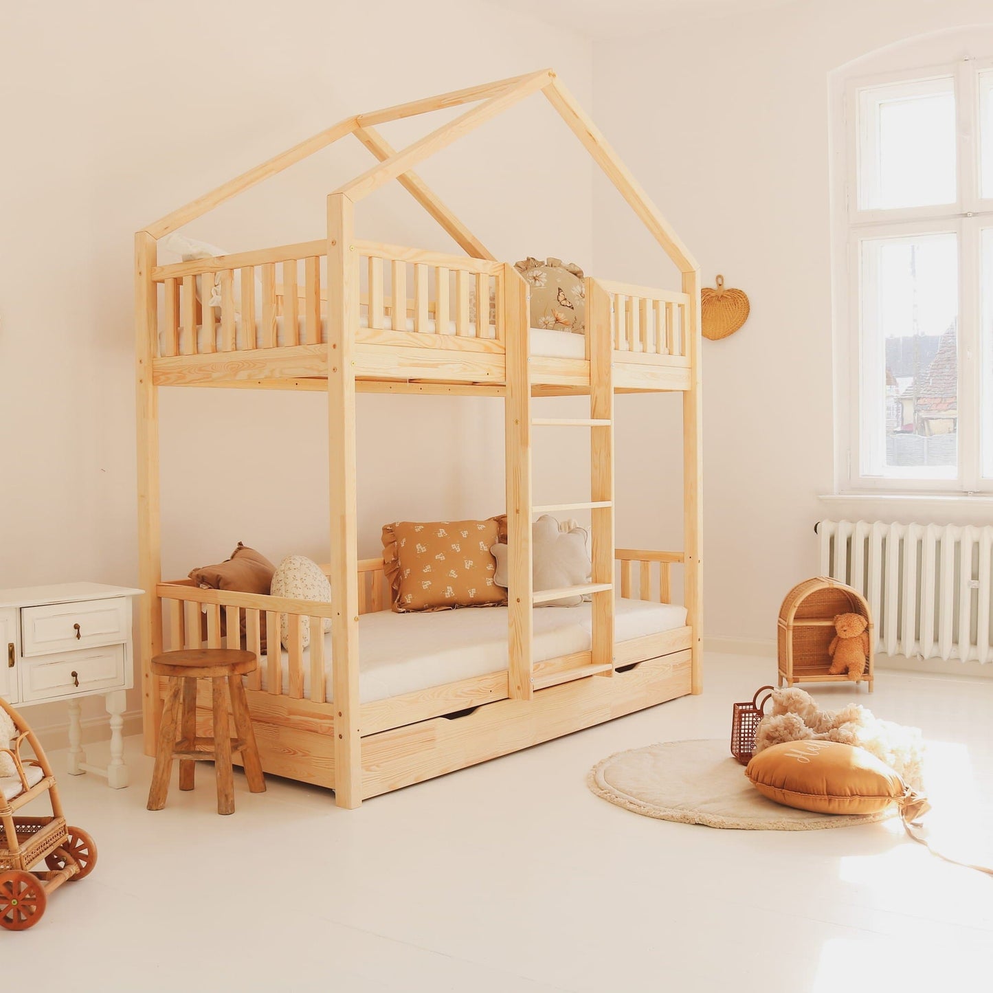 Κουκέτα σπιτάκι Housebed Plus με πλακέ κάγκελο με συρτάρι 190χ90 φυσικό (Δώρο 10% έκπτωση στο Στρώμα)