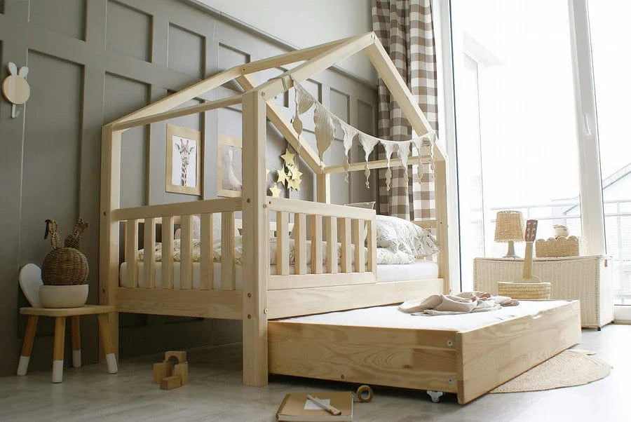 Παιδικό Κρεβάτι Σπιτάκι Housebed Plus με πλακέ κάγκελο