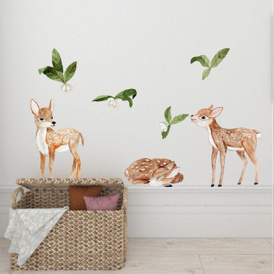 Αυτοκόλλητα ελάφια στο γρασίδι