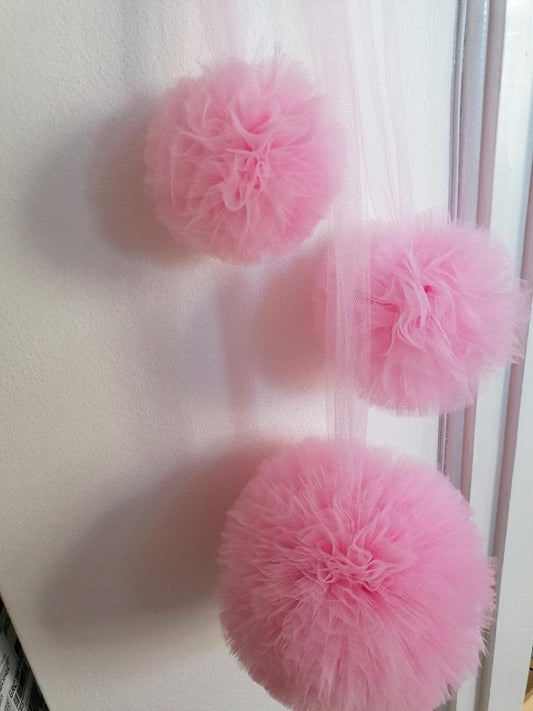 Κουνουπιέρα - διακοσμητικά σέτ τούλινα πον πον 1m